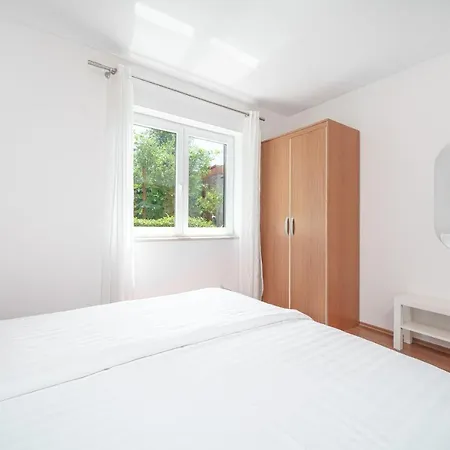 Family Petrov * Vodice