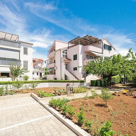 Apartman Family Petrov *