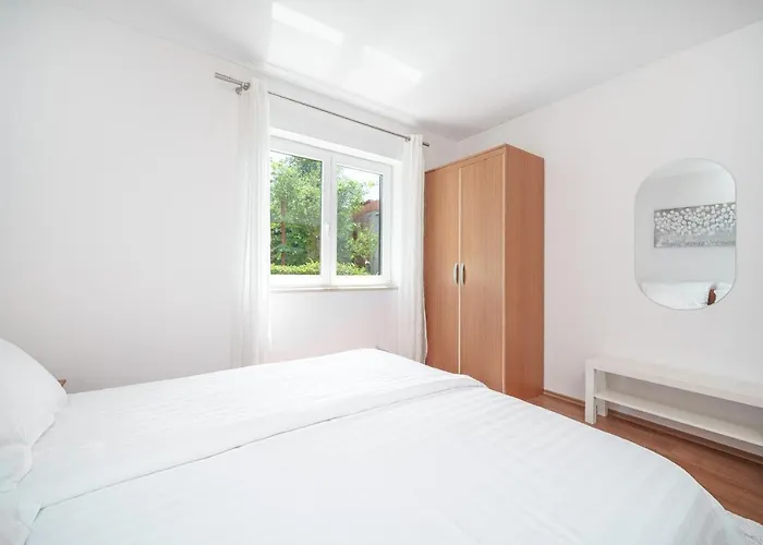 Family Petrov * Vodice