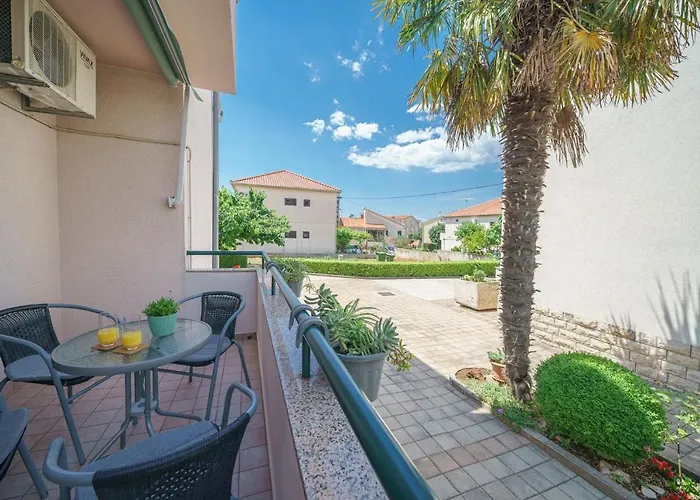 Family Petrov Vodice