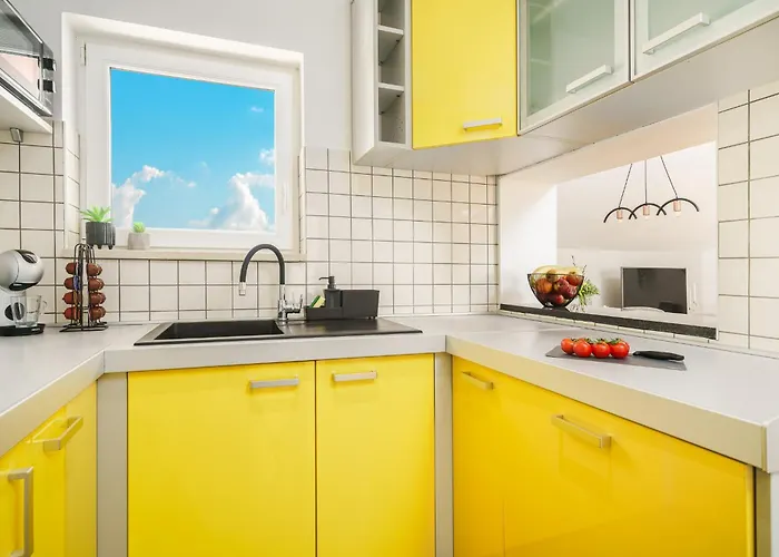 Family Petrov * Vodice