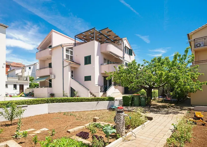 Apartamento Family Petrov